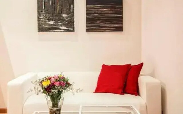 Art House Fira Apartments