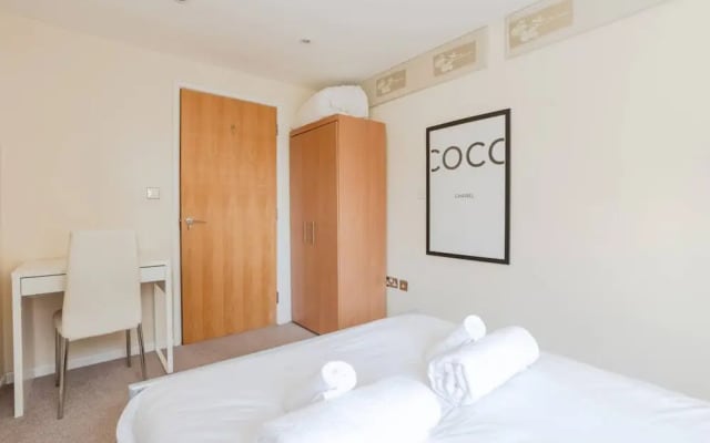 Spacious 4 Bedroom Home in Marylebone