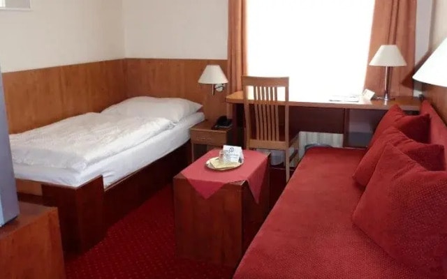 Best Western Grand
