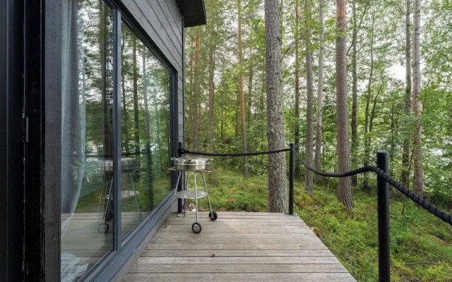 High-quality suite by the lake