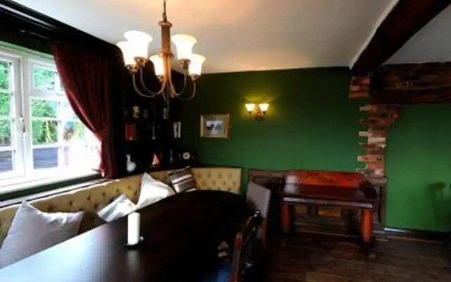 The Dog at Peover