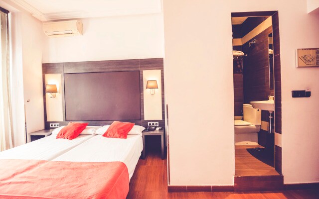 Hostal Sol Los Angeles