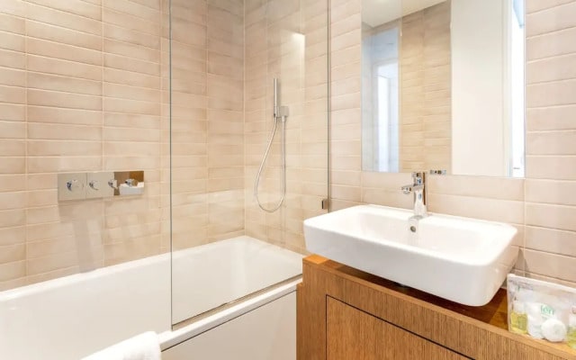 Hoxton Press by Servprop