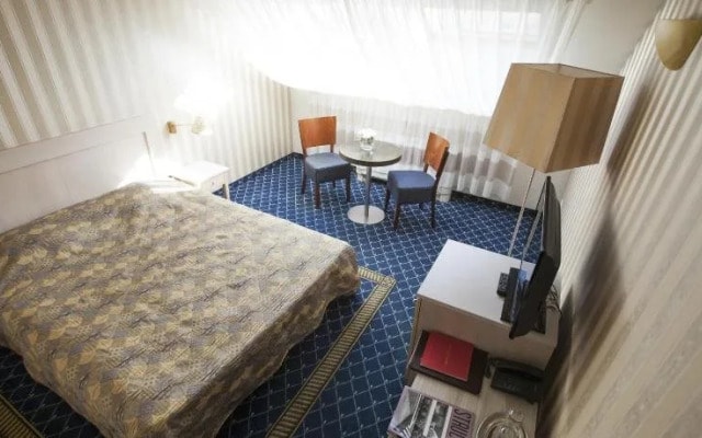 Nesė Pramogų Bankas Guest House