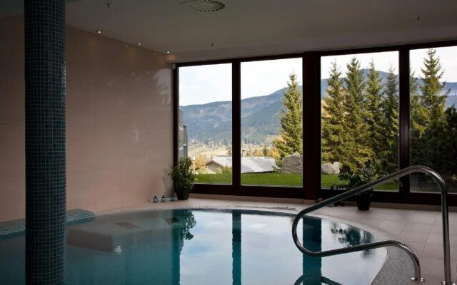 Beltine Forest Hotel