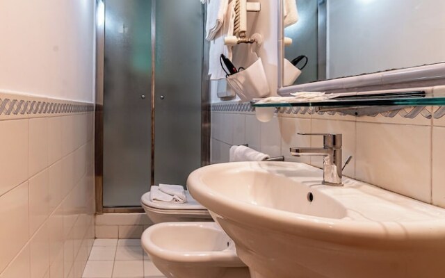 D&R Apartment - Metro Re di Roma