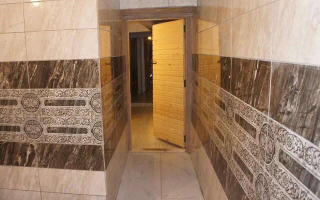 Newaz Hotel