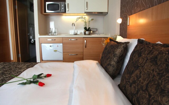 Emerald Hotel