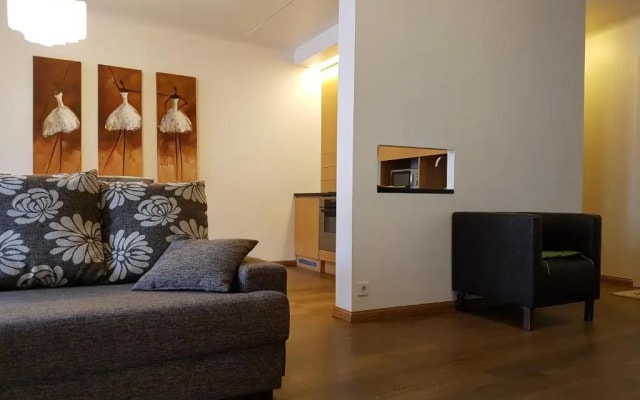 Old Town Apartment