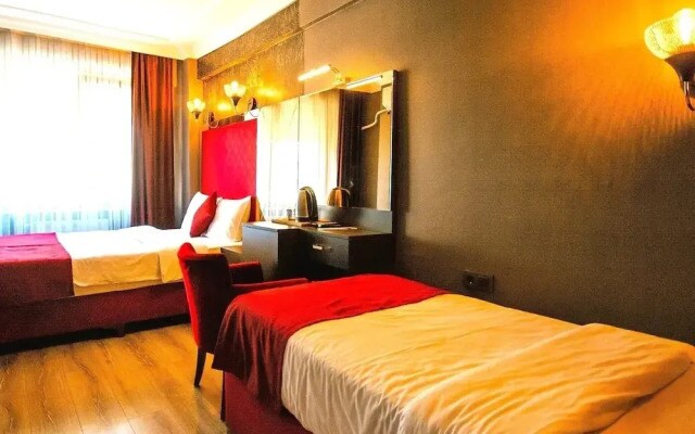 Kaya Royal Hotel Old Town