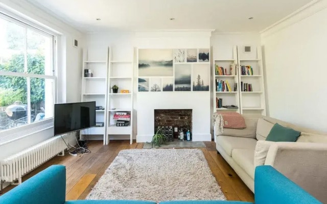 Fantastic 3 Bedroom Flat West Hampstead
