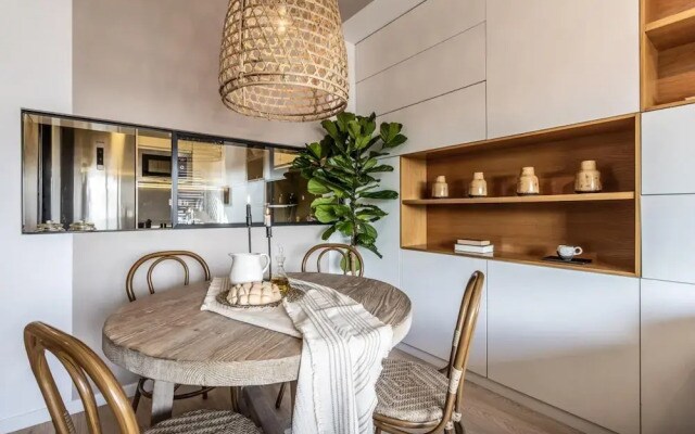 Monda - 2 Bedrooms and Terrace in Goya