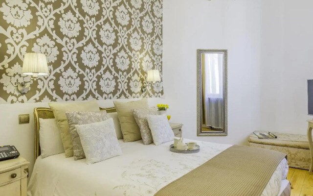 Oriente Palace Apartments