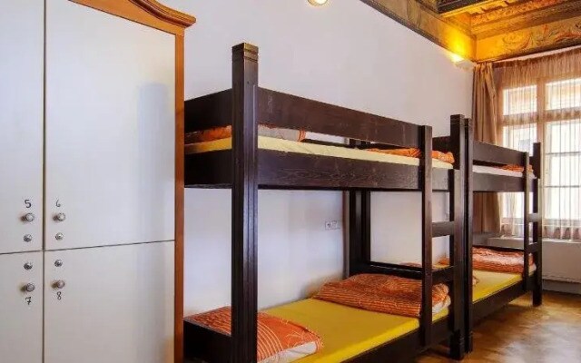 Hostel Santini Prague