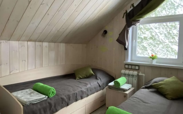 Коттедж GREEN HOUSE (Грин Хаус)