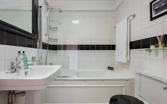 Beautiful 2BR Hyde Park & Paddington