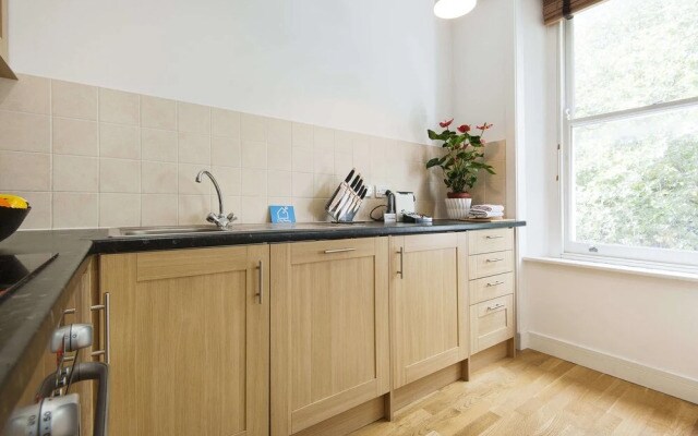 The Gray's Inn Road Apartment - MBL