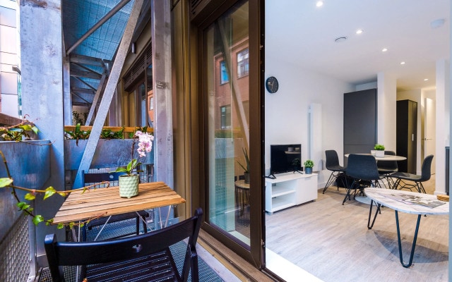 Hilltop Serviced Apartments - Piccadilly