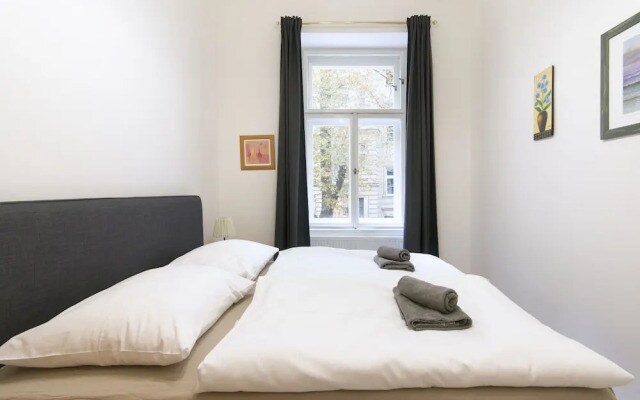 Central 3 Bedroom Home near National Museum