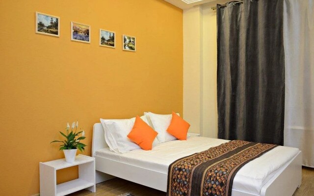 Apelsin Hotel on Sretinskiy bulvar