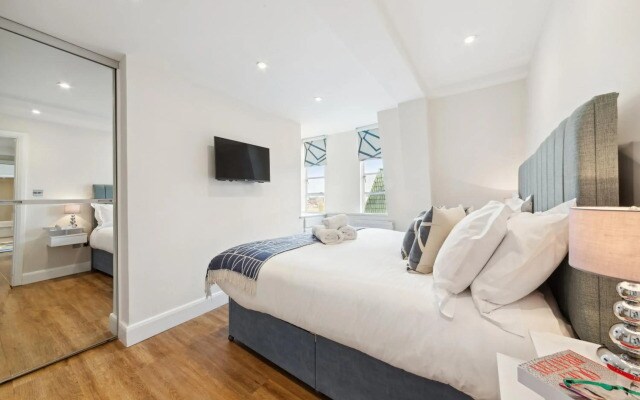 Nell Gwynn House Apartments & Rooms