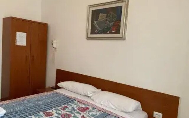 Rome Paradise Inn