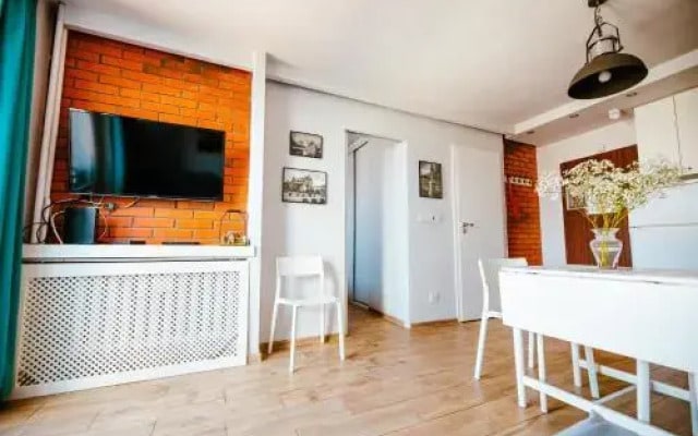 Mirowska Apartment