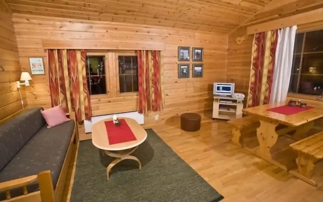 Tundrea Holiday Resort