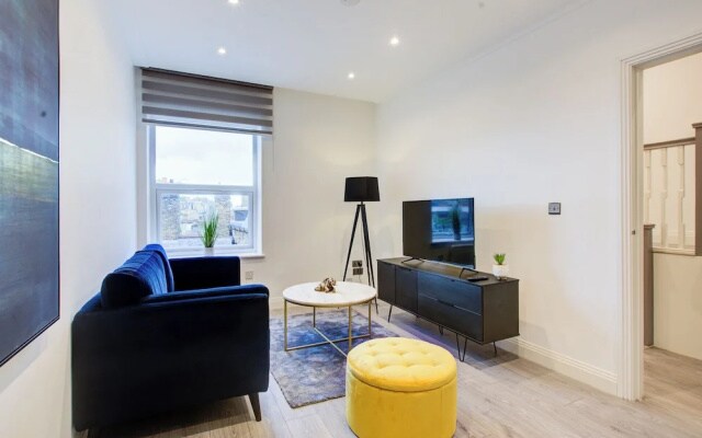 Hybrid Resi Fulham