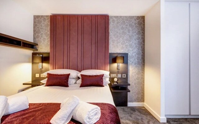 Dockside Apartments at Excel