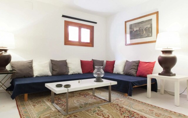 M (AXIII83) Apartamento con jardín Hispanoamérica