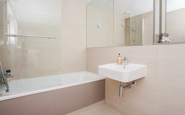 2 Bedroom Apartment With Balcony