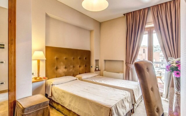 Farnesina Hotel