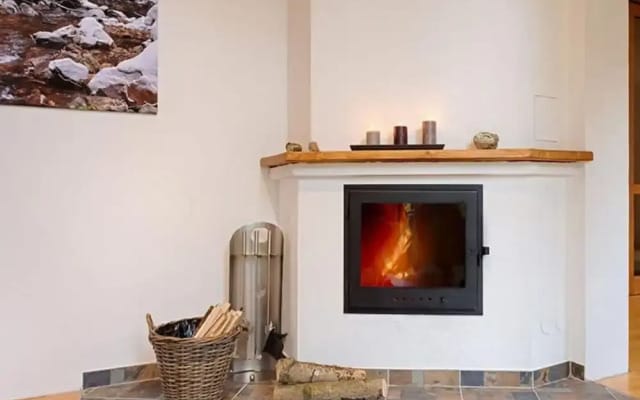 Spacious Apartment With Easy Connectivity