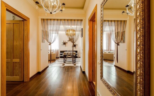Premium Apartment Smolenskiy 22-10