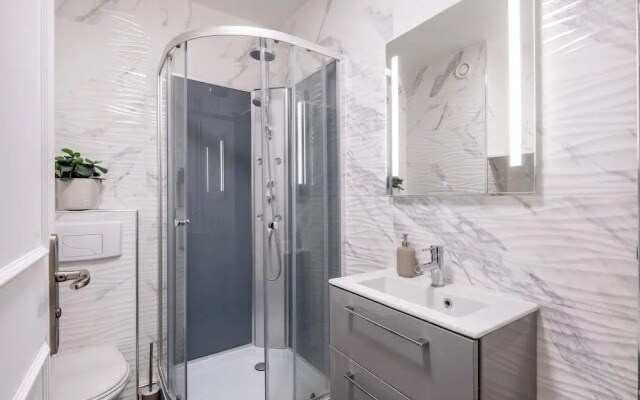 Appartement Charmant à Levallois