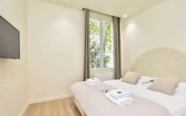 Spacious Apartment - 3br/8p - Pigalle/musee Grevin