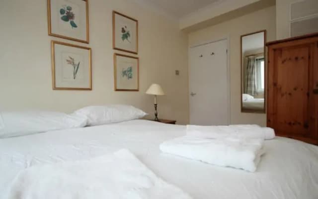 FG Property - Victoria, Wilton Road