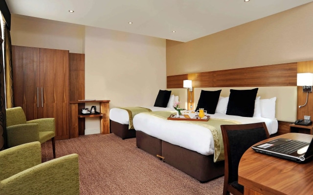 London Bloomsbury Square Hotel