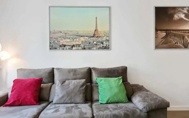 Stunning 2 Bed Apt, Sleeps 6 nr Adelfas
