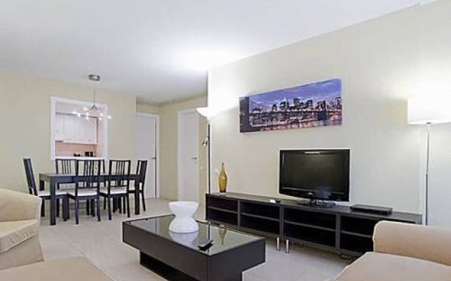 Rent4days Sants Apartments