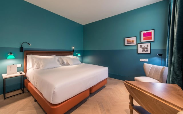 Hotel Vincci The Mint