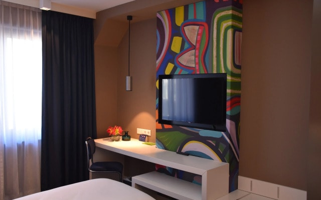 Blue Mansion Hotel
