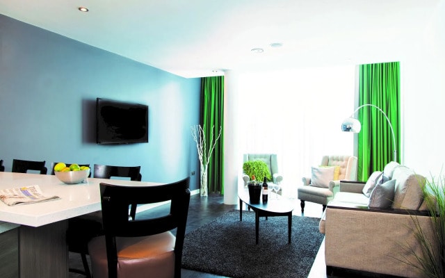 Epic Apart Hotel - Seel Street