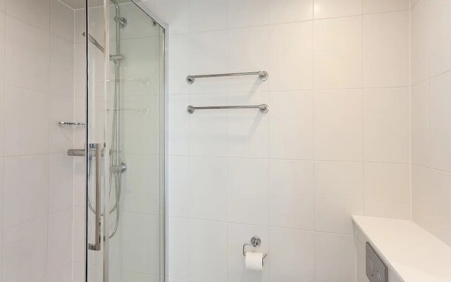 Popular Studio - Great for Working Away and Royal Oldham Hospital