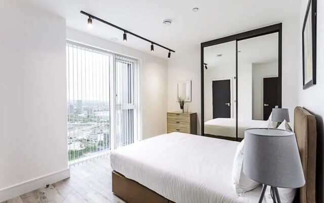 Icon Tower Flat One - North Acton