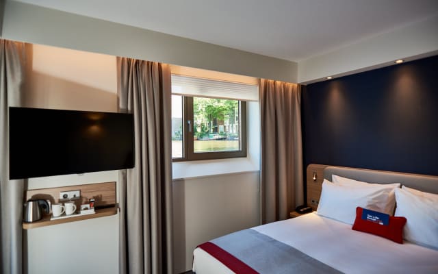 Holiday Inn Express Amsterdam - City Hall by IHG
