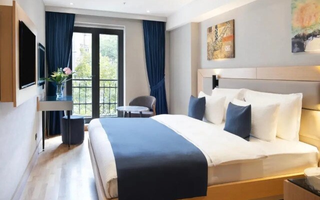 Pera Star Hotel