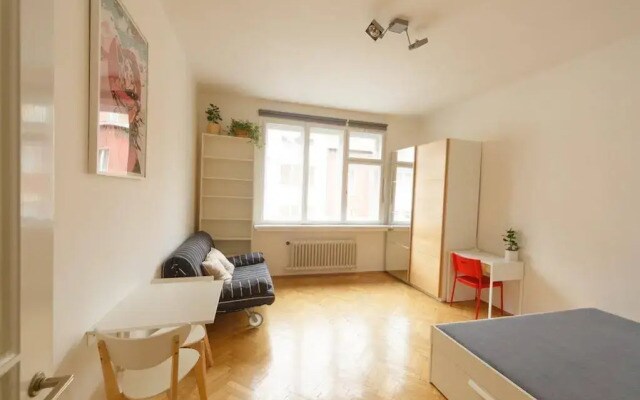 Perfect Days Apartments