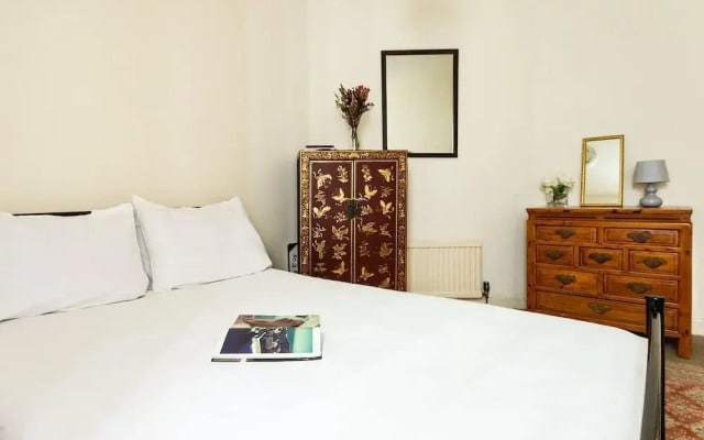 3BR Flat Close To Hyde Park